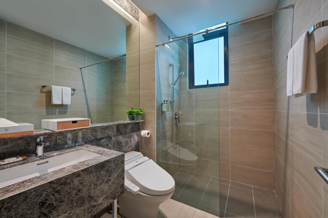Mercure Living プトラジャヤ エクステリア 写真 A bathroom in a hotel